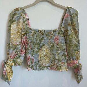 Express Women's Small Cropped Square Neck Peasant Puff Sleeve Floral Blouse Top